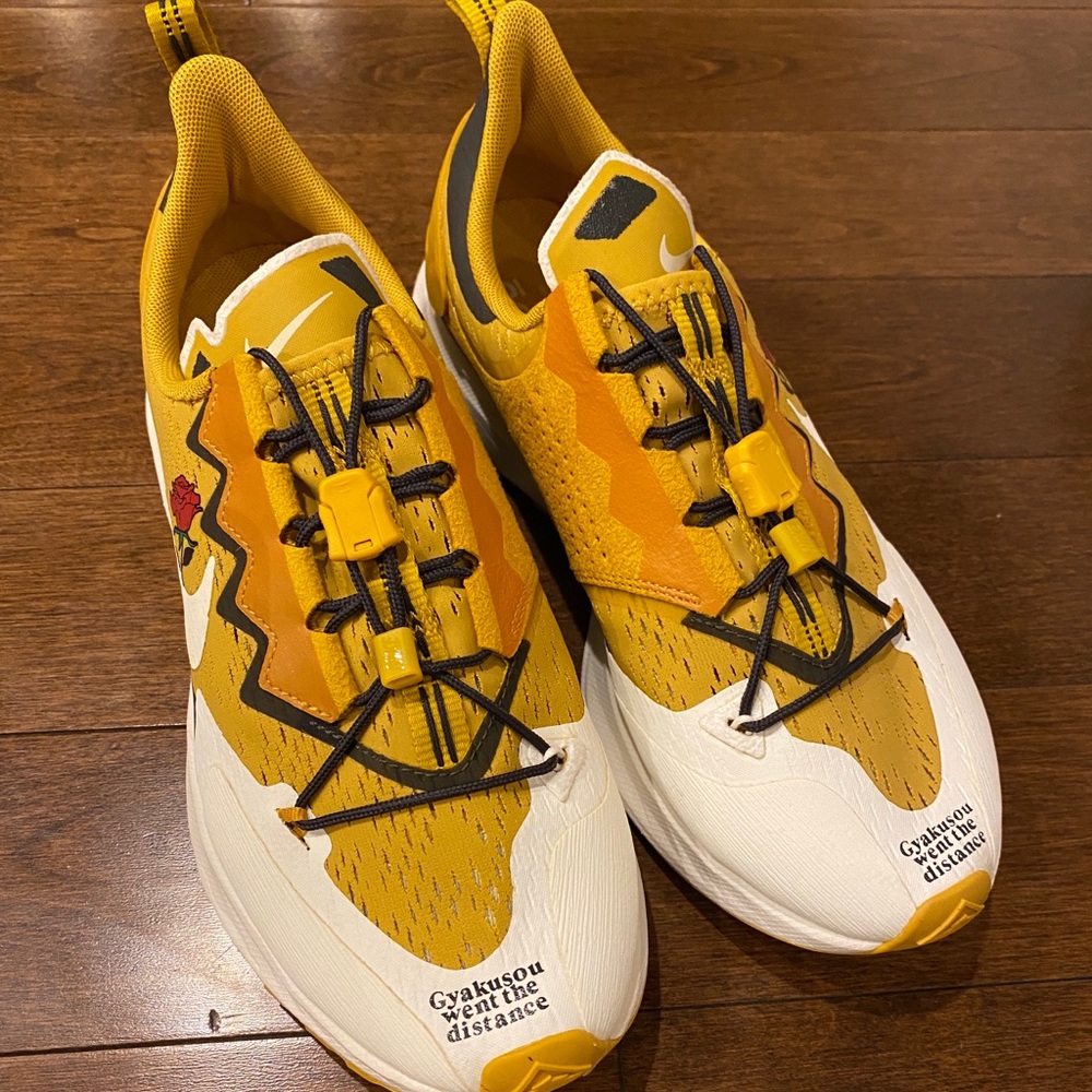 Nike Yellow and White Women's Sneakers